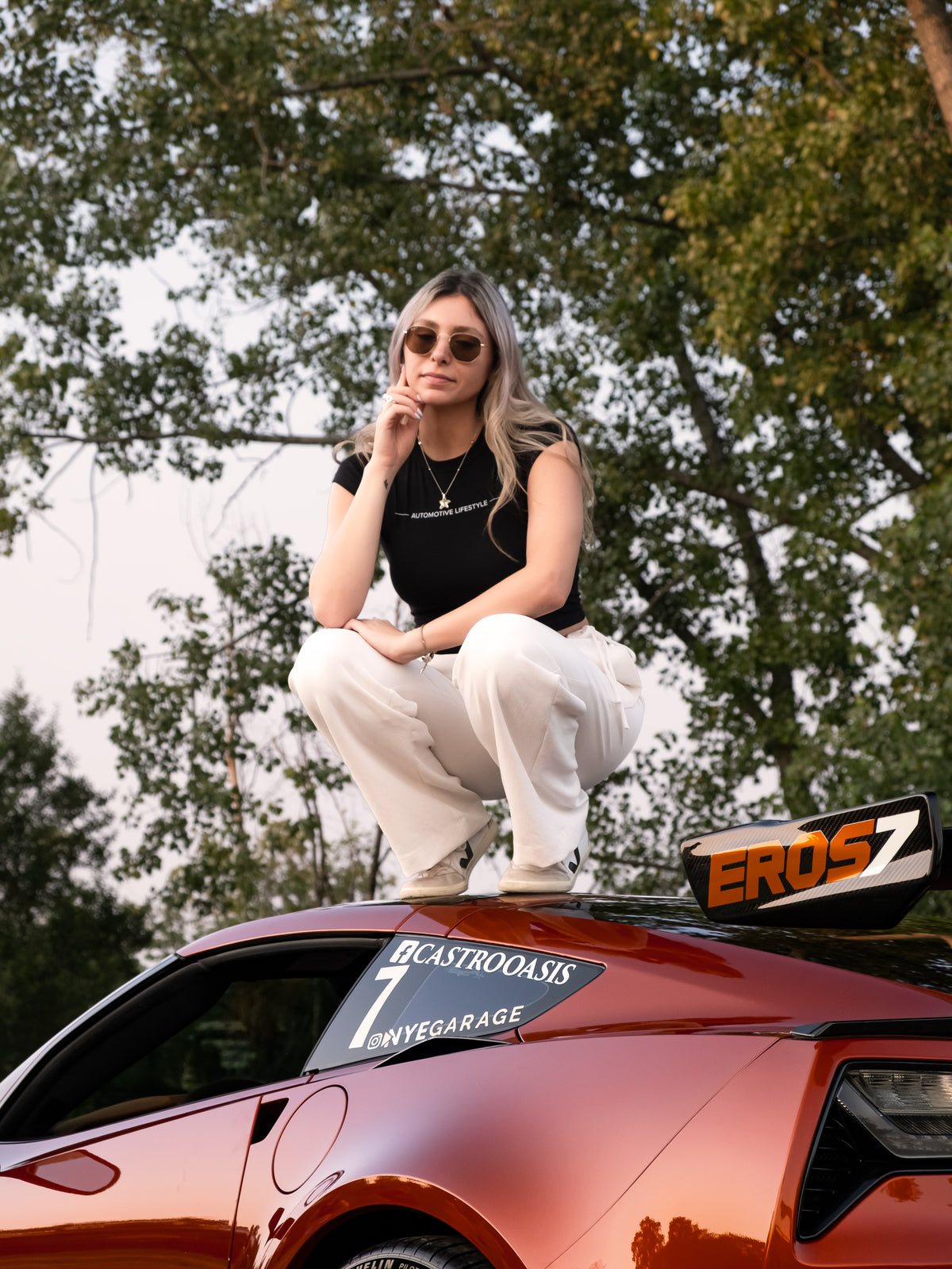 Women's Cropped T-Shirt